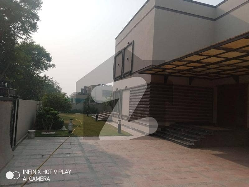 ڈی ایچ اے فیز 5 - بلاک اے فیز 5 ڈیفنس (ڈی ایچ اے) لاہور میں 5 کمروں کا 2 کنال مکان 20 کروڑ میں برائے فروخت۔