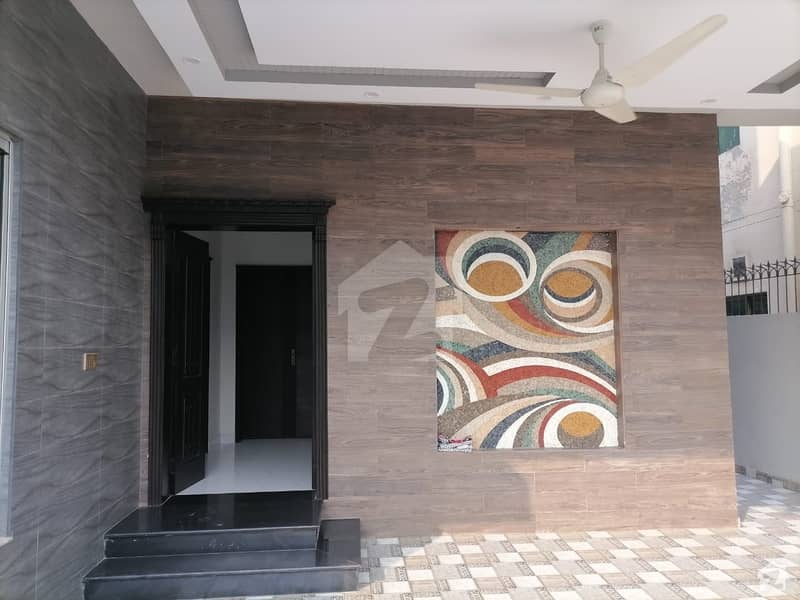 House For Rs 14,500,000 Available In