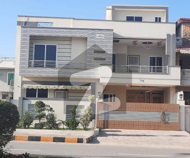 3200 Sft House For Sale Main Blvd Tele Garden Islamabad