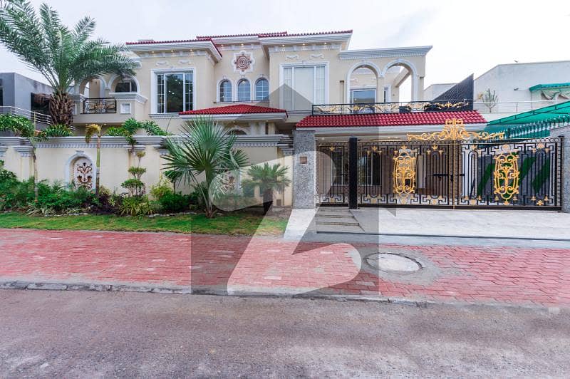 2 Kanal Modern Style Spanish Villa For Sale In DHA Phase 4