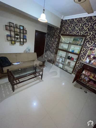 چانڈیو ولیج پنجاب کالونی کراچی میں 2 کمروں کا 5 مرلہ فلیٹ 80 لاکھ میں برائے فروخت۔