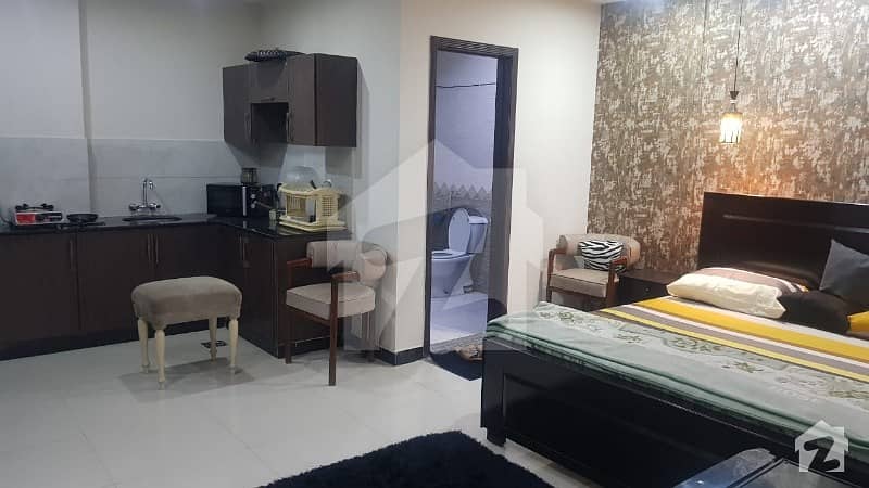 1 Bed Furnished Flat Available for Rent Bahria Town Lahore