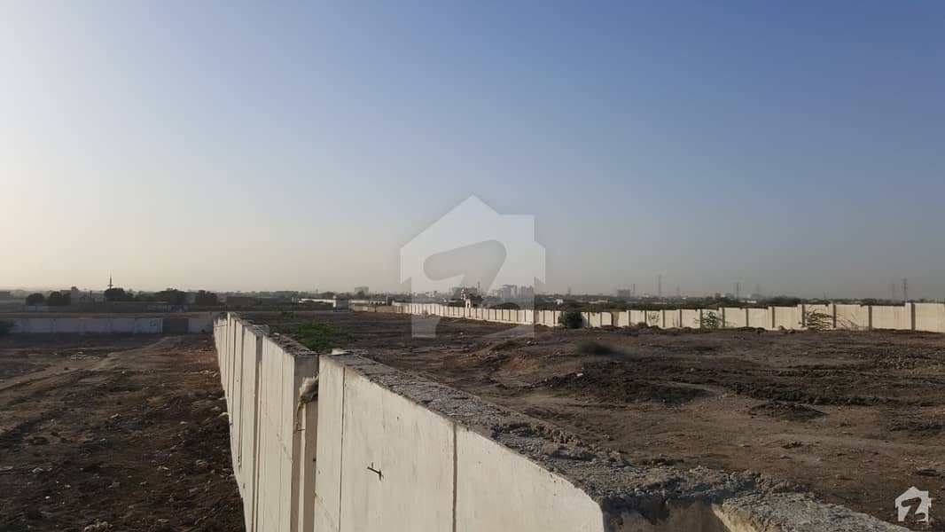 Fareedi Niazi 240 Sq. Yard Plot For Sale Sector 20 Leasd Plot 40 Fit Road