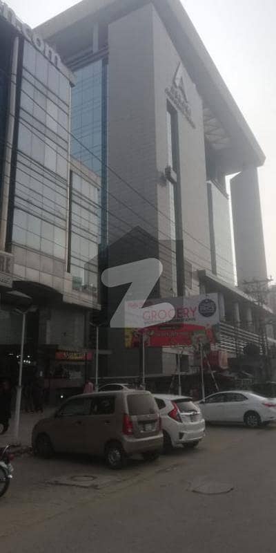 عسکری تاور گلبرگ لاہور میں 1.11 کنال عمارت 16 کروڑ میں برائے فروخت۔