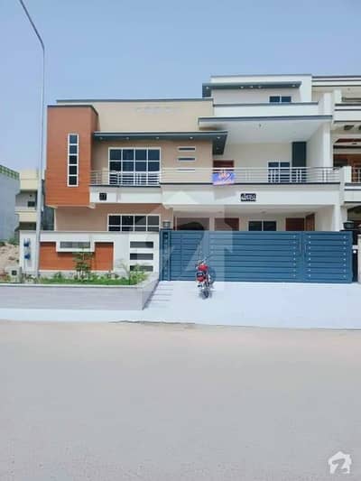 14 Marla Brand New House For Sale In G. 13