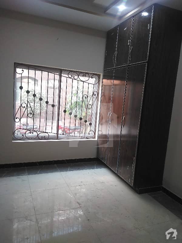 رضوان گارڈن سکیم لاہور میں 4 کمروں کا 4 مرلہ مکان 1.04 کروڑ میں برائے فروخت۔
