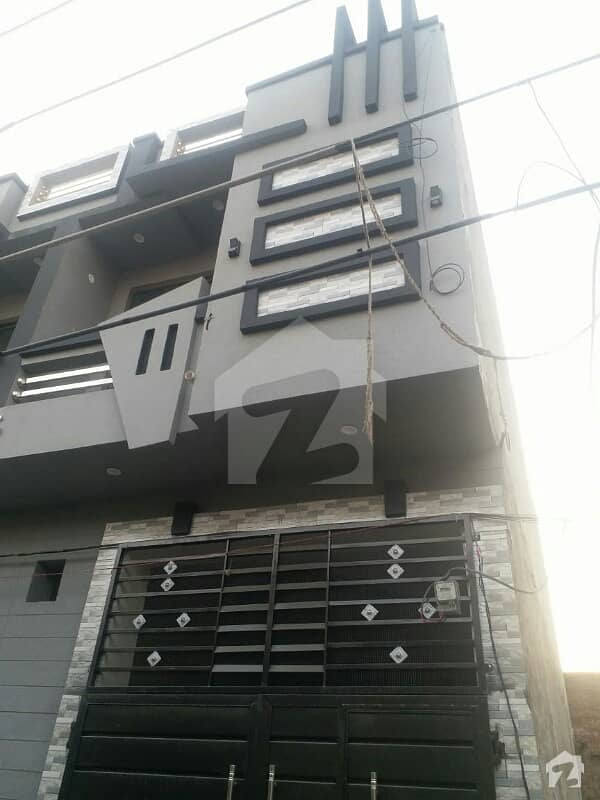 کینال بینک ہاؤسنگ سکیم لاہور میں 3 کمروں کا 2 مرلہ مکان 70 لاکھ میں برائے فروخت۔