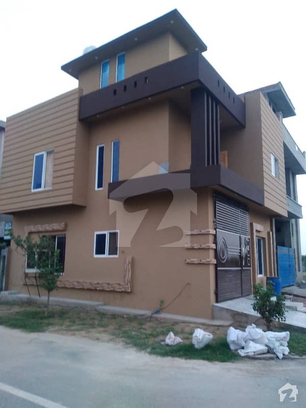 Beautiful Solid Construction Corner House Sitara Diamond City, Satiana