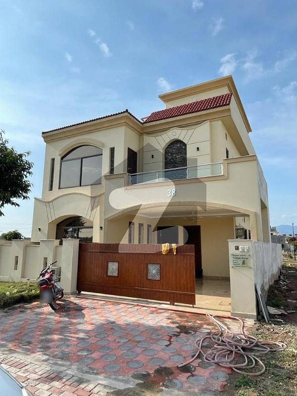 Bahria Enclave Islamabad Sector C 10-marla Brand New Double Storey 5 Beds House
