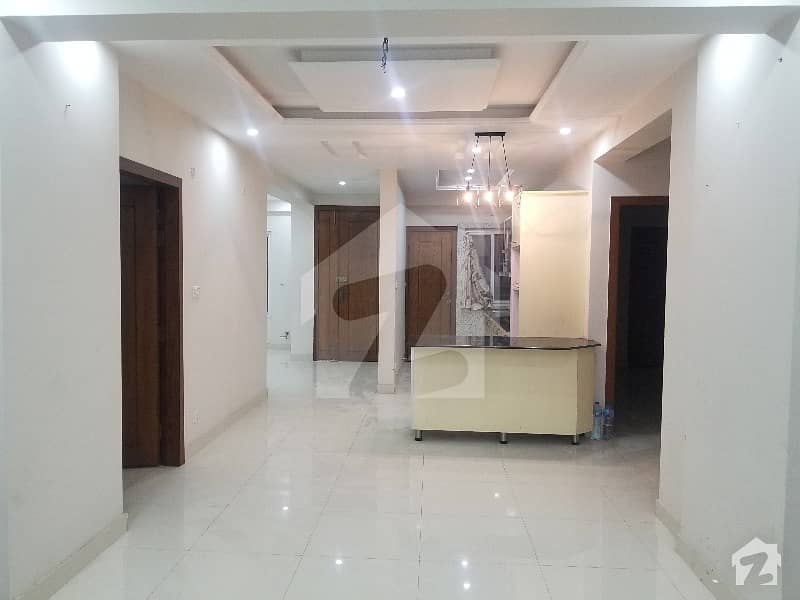 3 Bed Flat For Rent In Margalla Hills E11