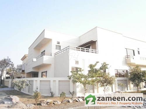 Bahria town phase,4 corner house for sale