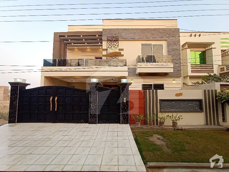 11 Marla Brand New Beautiful House Park Facing For Sale In Wapda Town Phase 1