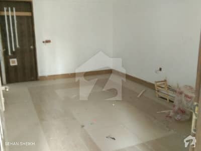 Good  300 Square Yard Upper Portion For Rent In North Nazimabad - Block D