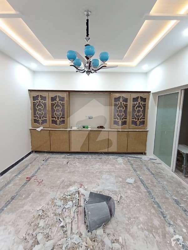 جناح گارڈنز ایف ای سی ایچ ایس اسلام آباد میں 5 کمروں کا 8 مرلہ مکان 65 ہزار میں کرایہ پر دستیاب ہے۔ جناح گارڈنز ایف ای سی ایچ ایس اسلام آباد میں 5 کمروں کا 8 مرلہ مکان 65 ہزار میں کرایہ پر دستیاب ہے۔