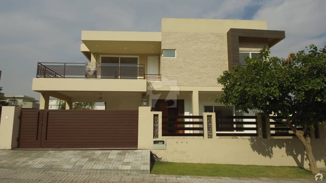 Double Unit Corner House Is Available For Sale