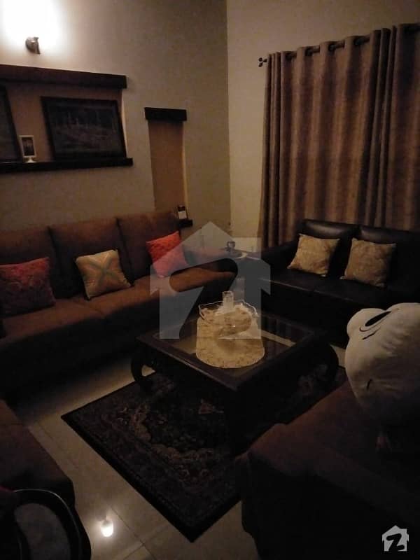 ڈی ایچ اے فیز 7 ایکسٹینشن ڈی ایچ اے ڈیفینس کراچی میں 3 کمروں کا 4 مرلہ مکان 2.9 کروڑ میں برائے فروخت۔
