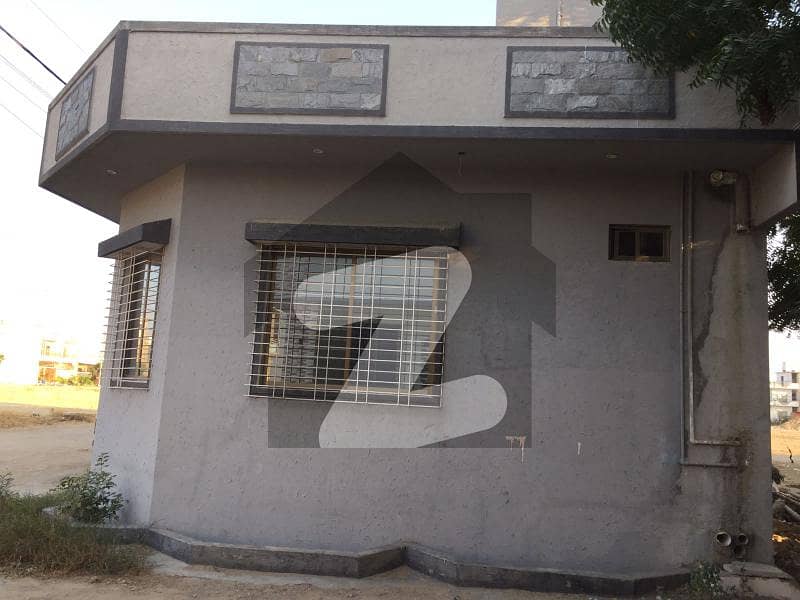 گلشنِ معمار - سیکٹر کیو گلشنِ معمار گداپ ٹاؤن کراچی میں 2 کمروں کا 3 مرلہ مکان 18 ہزار میں کرایہ پر دستیاب ہے۔