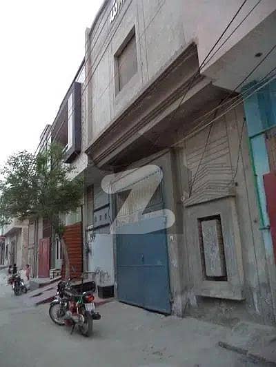 ستیانہ روڈ فیصل آباد میں 3 کمروں کا 3 مرلہ مکان 38 لاکھ میں برائے فروخت۔