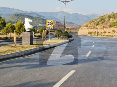 بحریہ انکلیو 2 بحریہ ٹاؤن اسلام آباد میں 10 مرلہ رہائشی پلاٹ 65 لاکھ میں برائے فروخت۔ بحریہ انکلیو 2 بحریہ ٹاؤن اسلام آباد میں 10 مرلہ رہائشی پلاٹ 65 لاکھ میں برائے فروخت۔