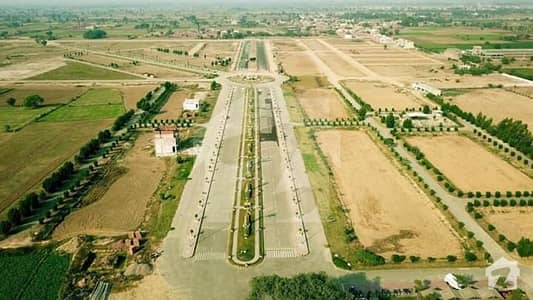 سفاری گارڈن ہاؤسنگ سکیم لاہور میں 2 کنال رہائشی پلاٹ 90 لاکھ میں برائے فروخت۔