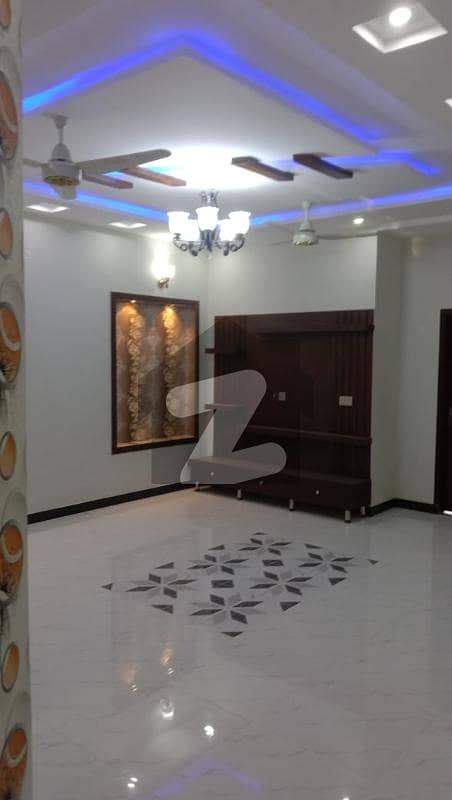 10 Marla Brand New House For Sale In G Block Ideal Location Central Park Lahore