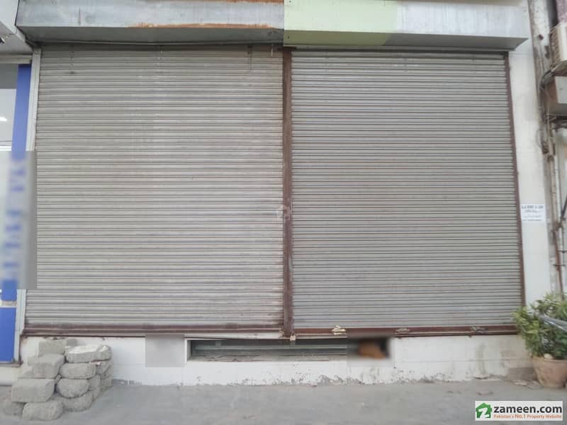 1400 Sq Feet Commercial Showroom For Rent In Badar Commercial Area