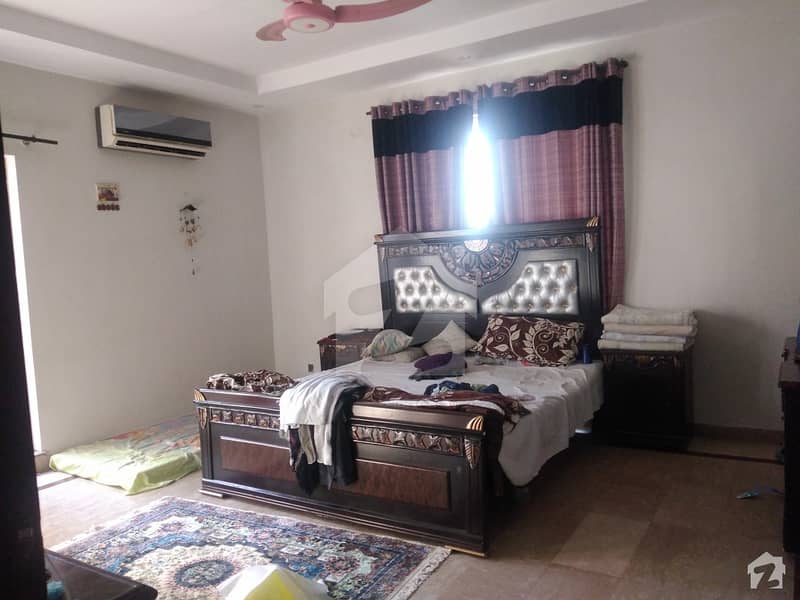 امپیریل گارڈن ہومز پیراگون سٹی لاہور میں 5 کمروں کا 1.2 کنال مکان 4.5 کروڑ میں برائے فروخت۔