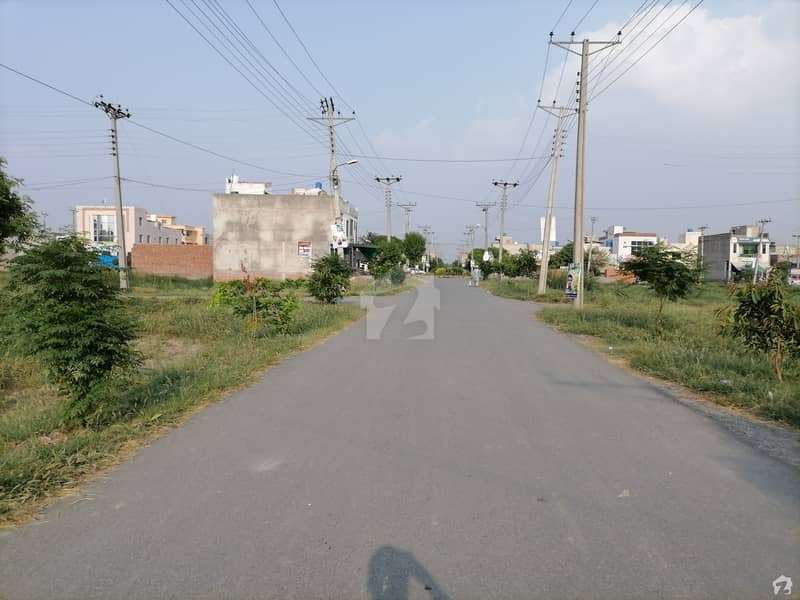 Residential Plot For Sale In Lahore