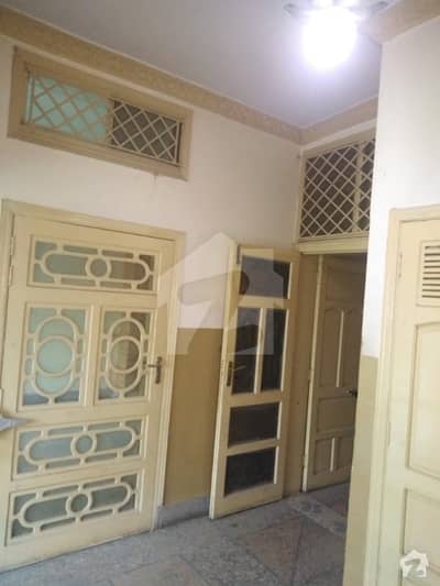 النور کالونی راولپنڈی میں 3 کمروں کا 7 مرلہ بالائی پورشن 20 ہزار میں کرایہ پر دستیاب ہے۔