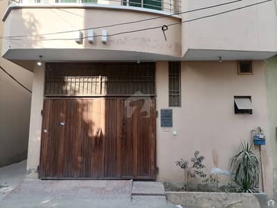 A 3.5 Marla House In Lahore Is On The Market For Rent