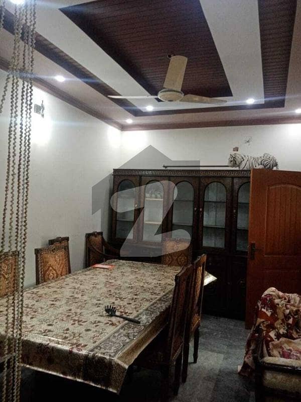 پاک عرب ہاؤسنگ سوسائٹی لاہور میں 5 کمروں کا 5 مرلہ مکان 45 ہزار میں کرایہ پر دستیاب ہے۔