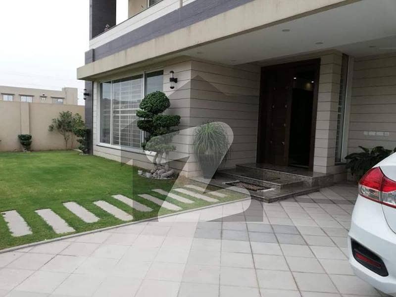 01 Kanal Outclass Bungalow For Sale In State Life Housing Society