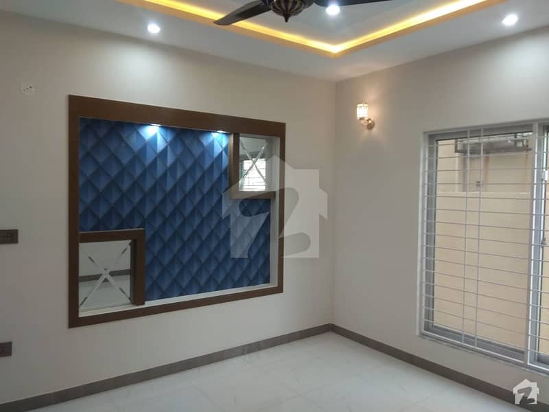 10 Marla House For Sale In Rs 21,500,000 Only