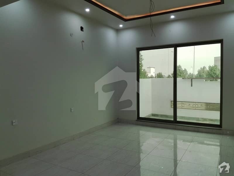 Madina Town 5 Marla House Up For Rent