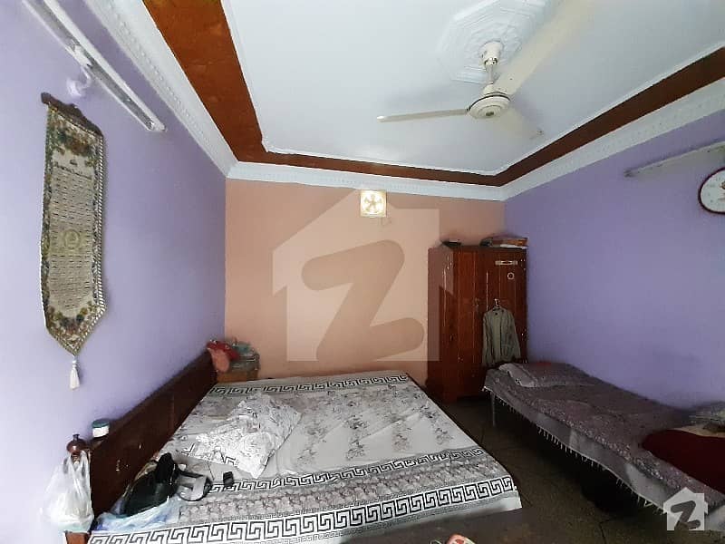 تُغلق ٹاؤن ملتان میں 5 کمروں کا 5 مرلہ مکان 95 لاکھ میں برائے فروخت۔