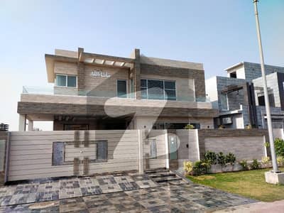 1 KANAL BRAND NEW LUXURIOUS BEAUTIFUL HOUSE FOR SALE IN DHA PHASE 7. 1 KANAL BRAND NEW LUXURIOUS BEAUTIFUL HOUSE FOR SALE IN DHA PHASE 7.