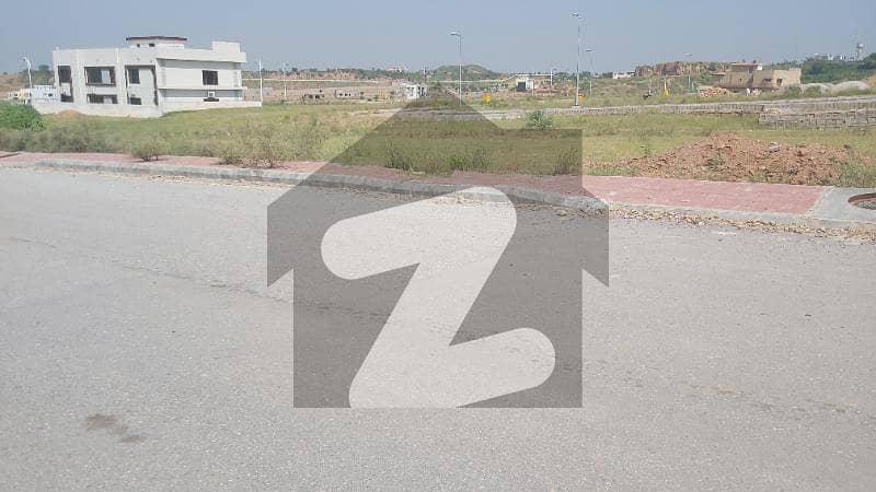 5 Marla Residential Plot no 651 Park Face and Front Open Overseas 5 Bahria Town phase 8 RWP