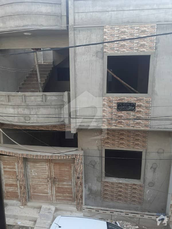 اے ایف گارڈن سکیم 33 - سیکٹر 24-اے سکیم 33 کراچی میں 4 کمروں کا 5 مرلہ مکان 1.6 کروڑ میں برائے فروخت۔