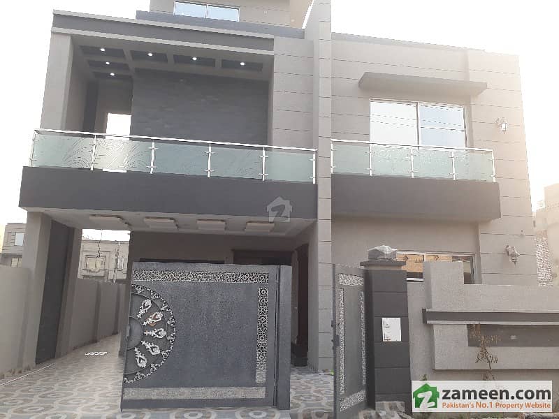 10 Marla Brand New House For Sale In Tariq Garden Housing Society 60 Feet Road Near Main Soceity Gate