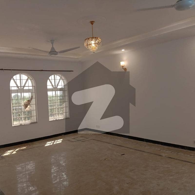 Luxury House On Very Prime Location Available For Rent In F-10 , Islamabad.