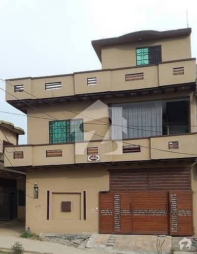 امین ٹاؤن فیصل آباد میں 4 کمروں کا 5 مرلہ مکان 1 کروڑ میں برائے فروخت۔