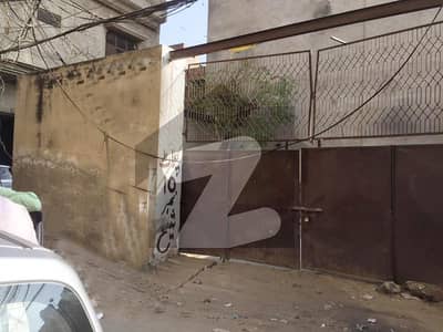 4 Marla (30x30) Corner Commercial Plot Best For Flats, Hostels And Workshop Etc At Mozang Chaungi For Sale
