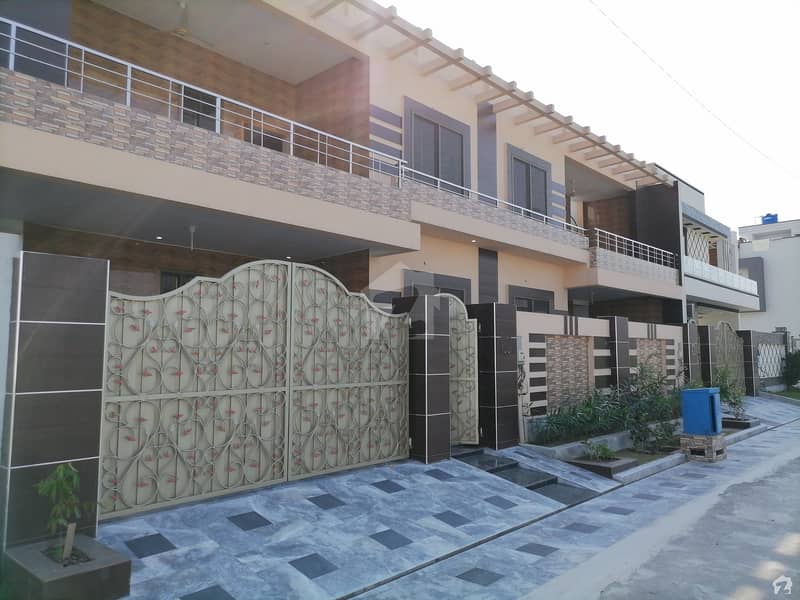 Get Your Hands On Ideal House In Gujranwala For A Great Price