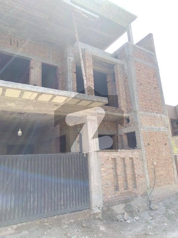 گلریز ہاؤسنگ سوسائٹی فیز 3 گلریز ہاؤسنگ سکیم راولپنڈی میں 6 کمروں کا 7 مرلہ مکان 1.4 کروڑ میں برائے فروخت۔