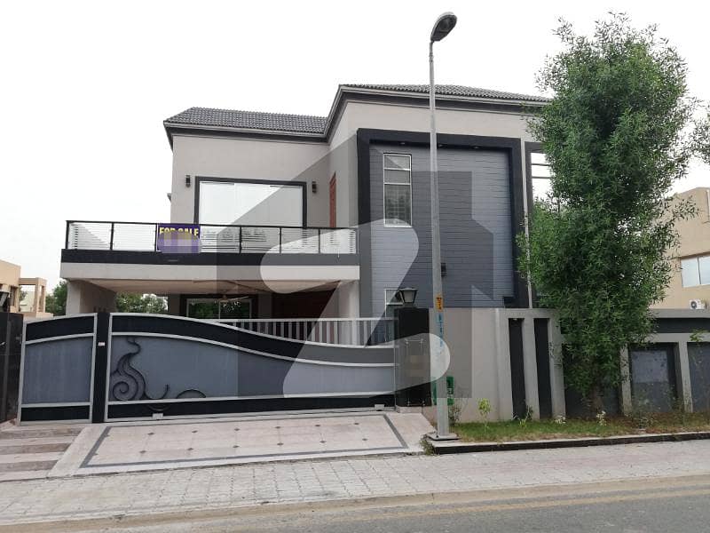 1 Kanal With Basement Luxury House For Sale In EE Block Bahria Town Lahore