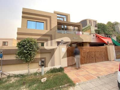 Like Brand New Available Good Location 10 Marla Owner Build High In Luxury Fully Solid House Sale In Bahria Town Lahore Sector B Block Shaheen