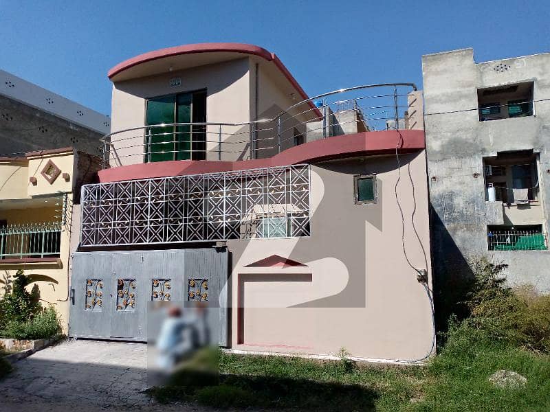 غوری ٹاؤن اسلام آباد میں 2 کمروں کا 5 مرلہ مکان 90 لاکھ میں برائے فروخت۔