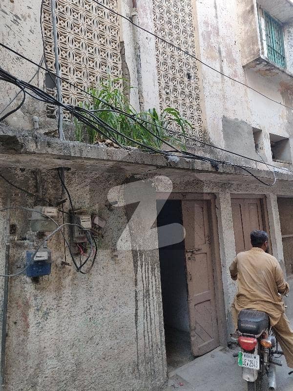 House For Grabs In 1125 Square Feet Kohati Bazar House For Grabs In 1125 Square Feet Kohati Bazar