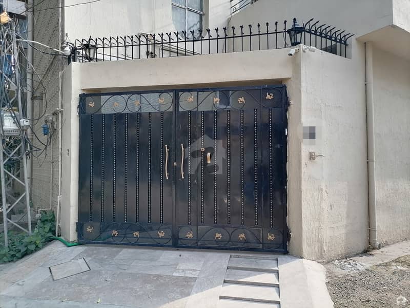 Ideal House Just Became Available For Sale In Allama Iqbal Town - Nizam Block Ideal House Just Became Available For Sale In Allama Iqbal Town - Nizam Block