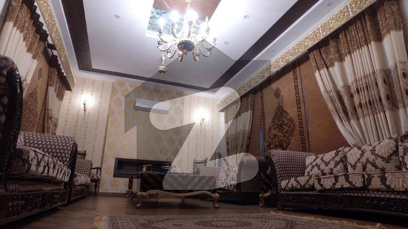 ڈی ایچ اے فیز 1 ڈیفنس (ڈی ایچ اے) لاہور میں 6 کمروں کا 2 کنال مکان 13.5 کروڑ میں برائے فروخت۔